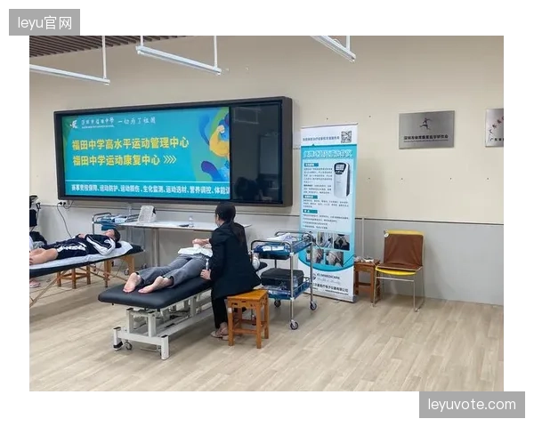 未来的“生活方式实验室”将与健康管理机构深度融合，提供从运动康复、营养咨询到心理健康的一站式解决方案